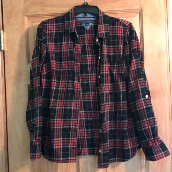 Tommy Hilfiger Tops - Tommy Hilfiger Long Sleeve Plaid Flannel Top